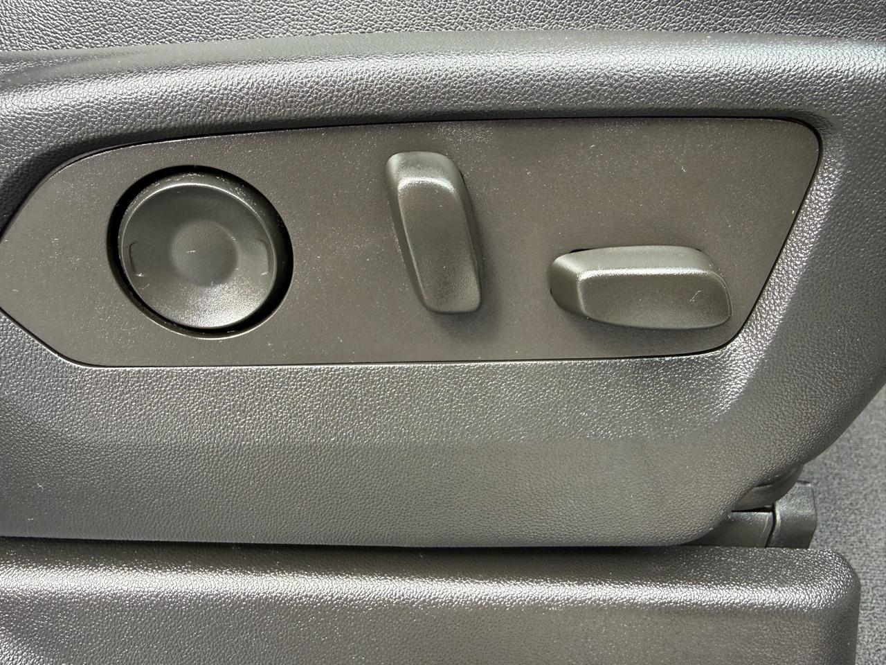 GMC Yukon AT4 4WD 2022