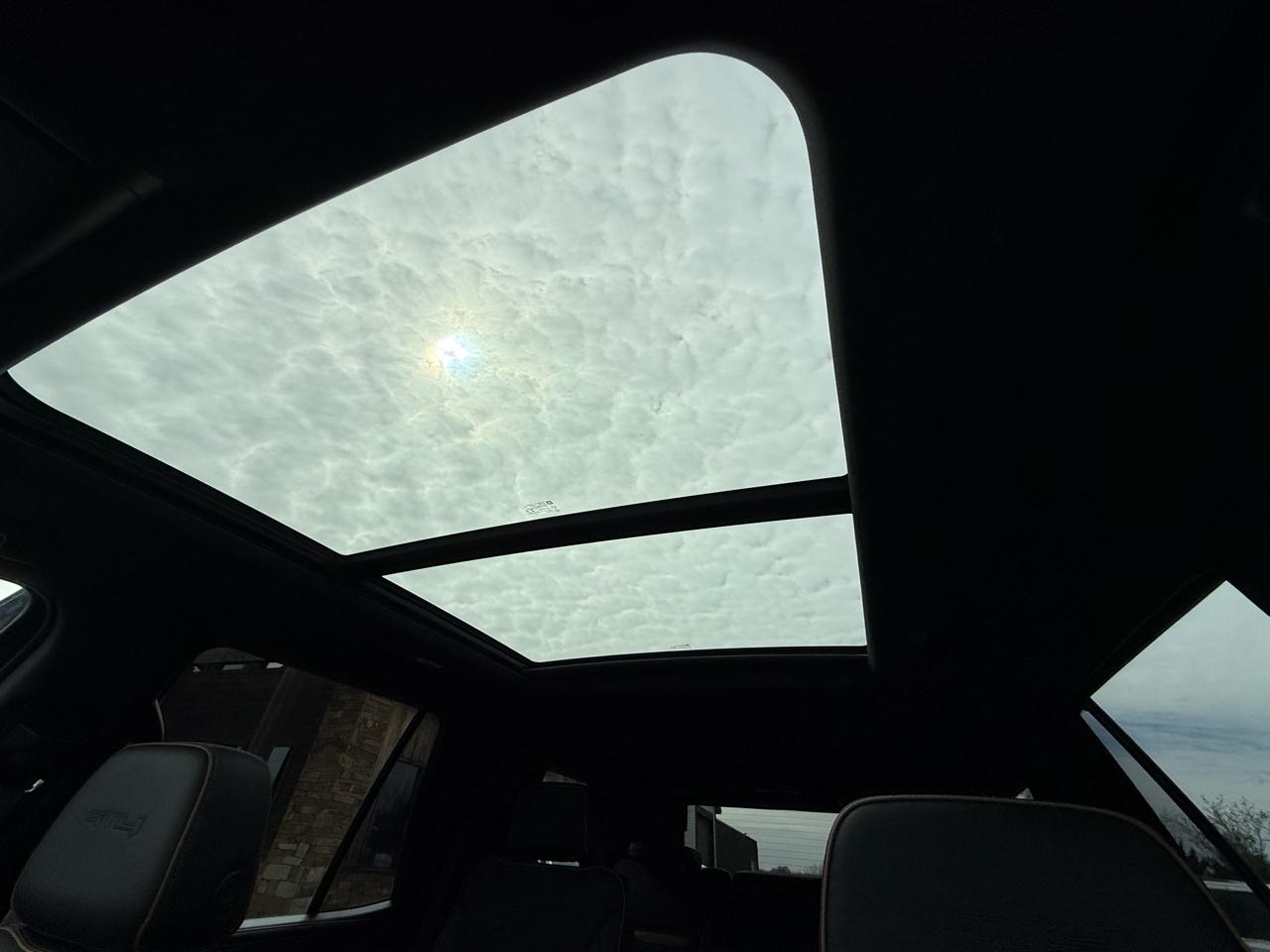 GMC Yukon AT4 4WD 2022