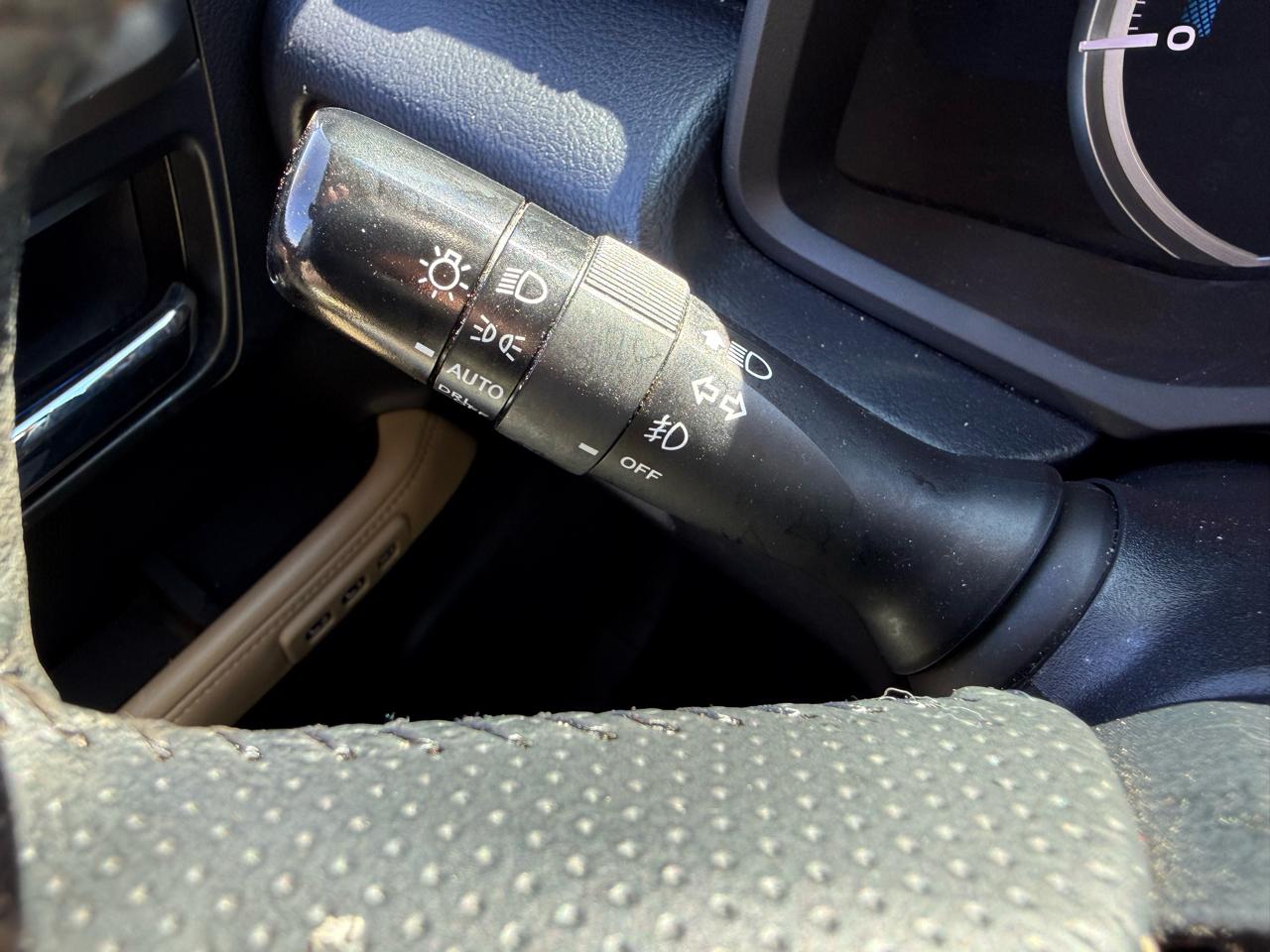 Toyota 4Runner Limited 2WD V6 2016