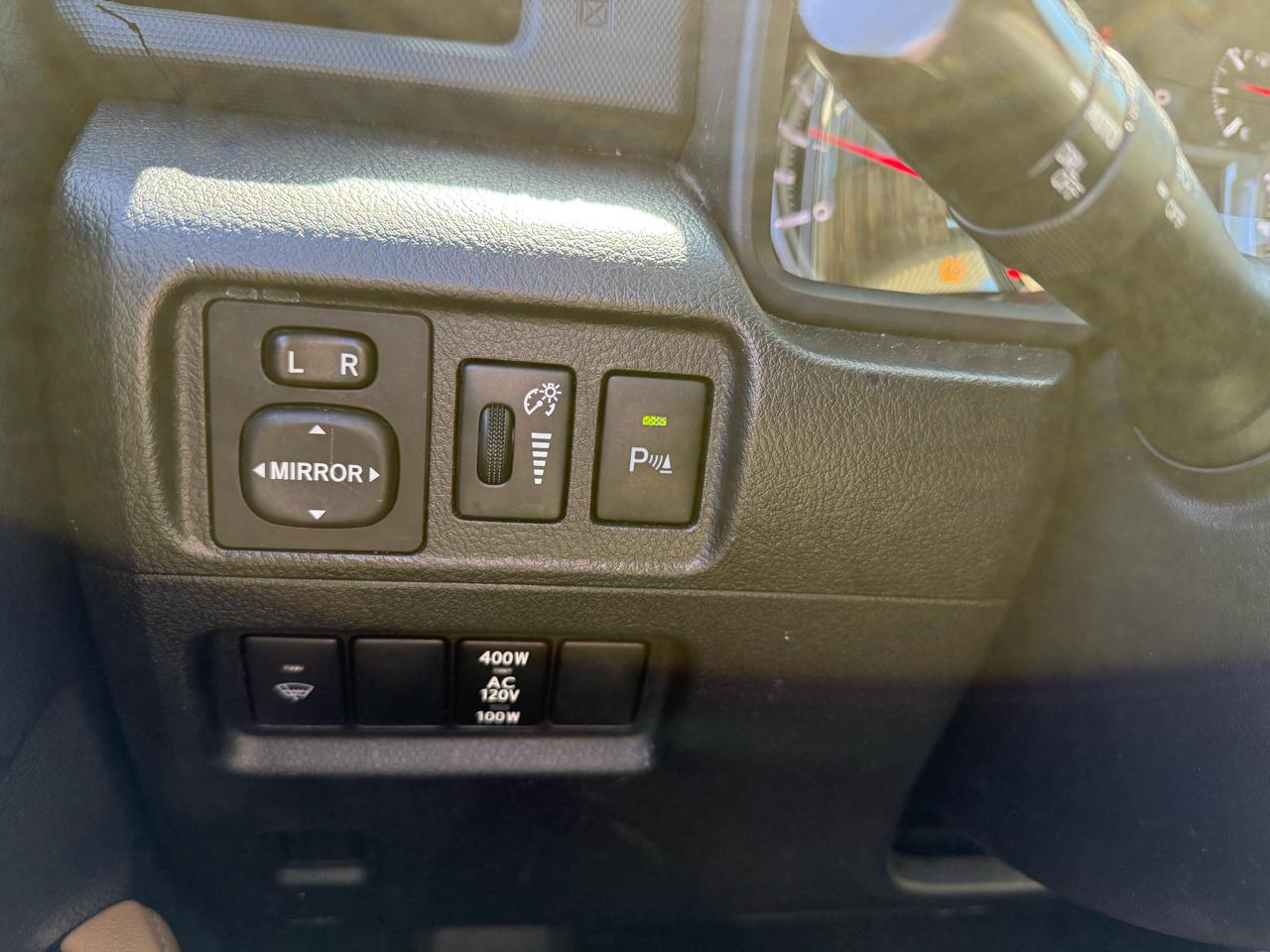 Toyota 4Runner Limited 2WD V6 2016