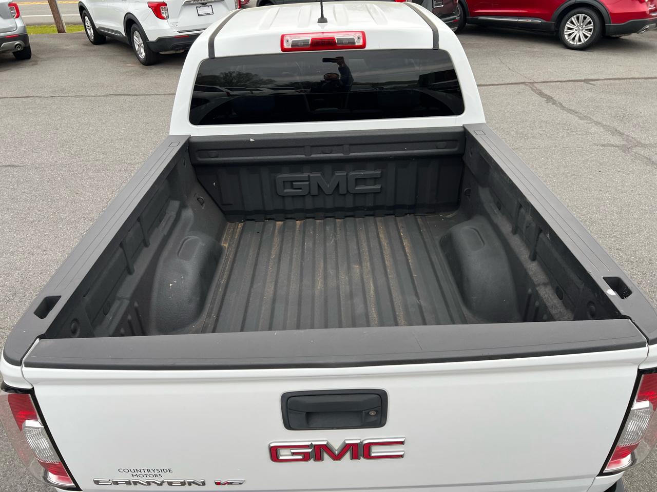 GMC Canyon SLE Crew Cab 2WD 2020