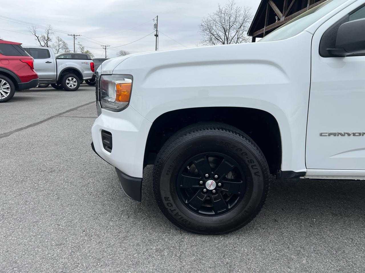 GMC Canyon SLE Crew Cab 2WD 2020
