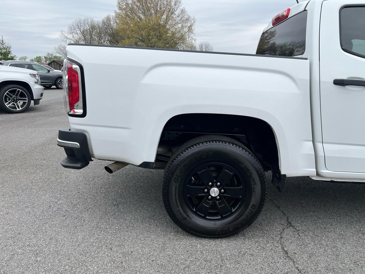 GMC Canyon SLE Crew Cab 2WD 2020