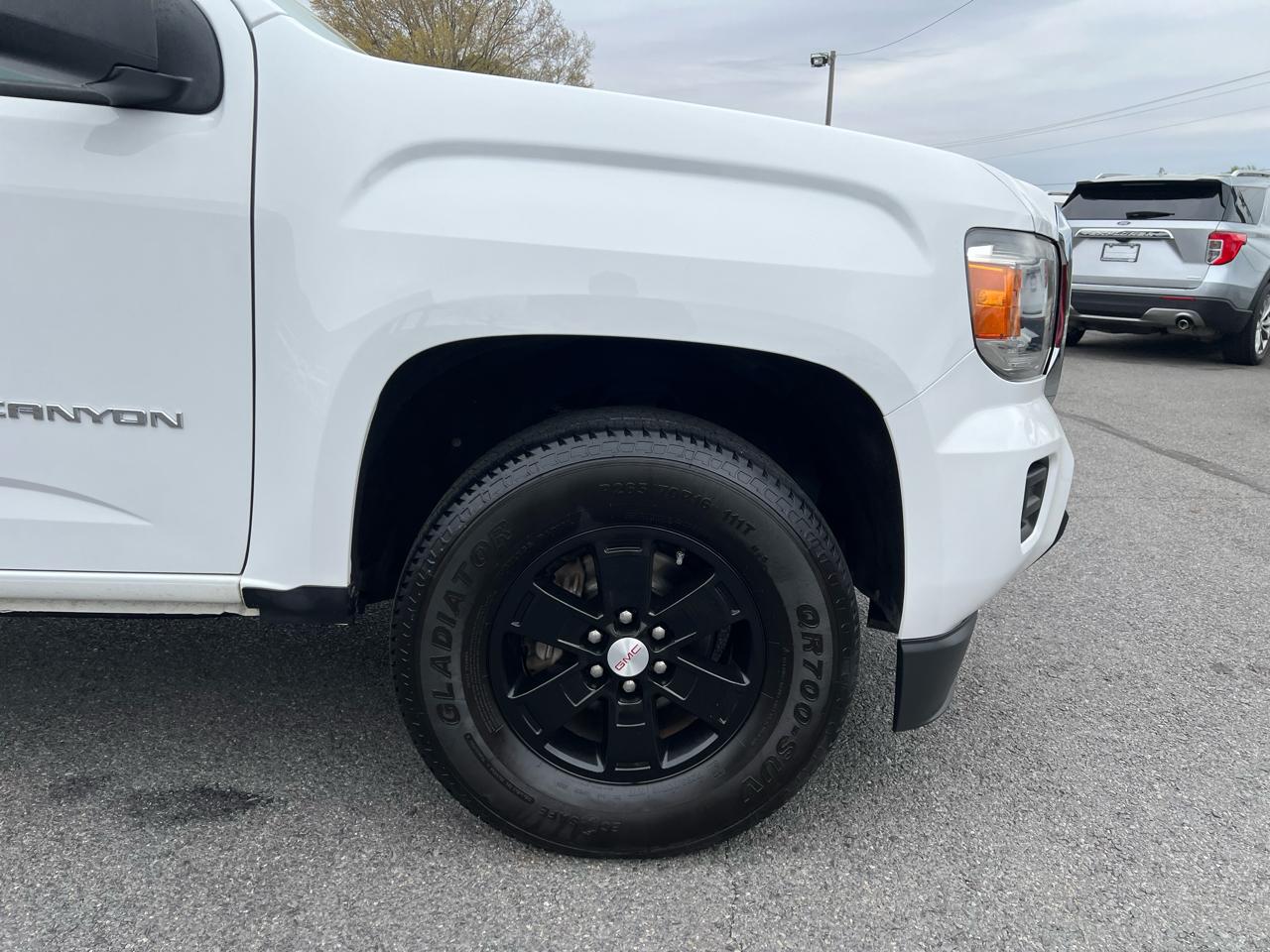 GMC Canyon SLE Crew Cab 2WD 2020