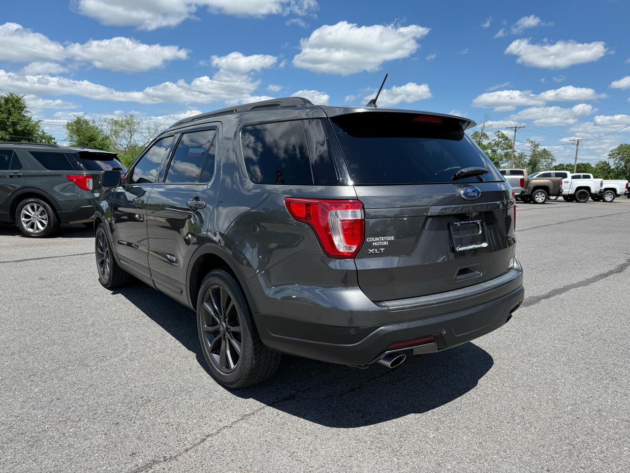 Ford Explorer XLT FWD 2018