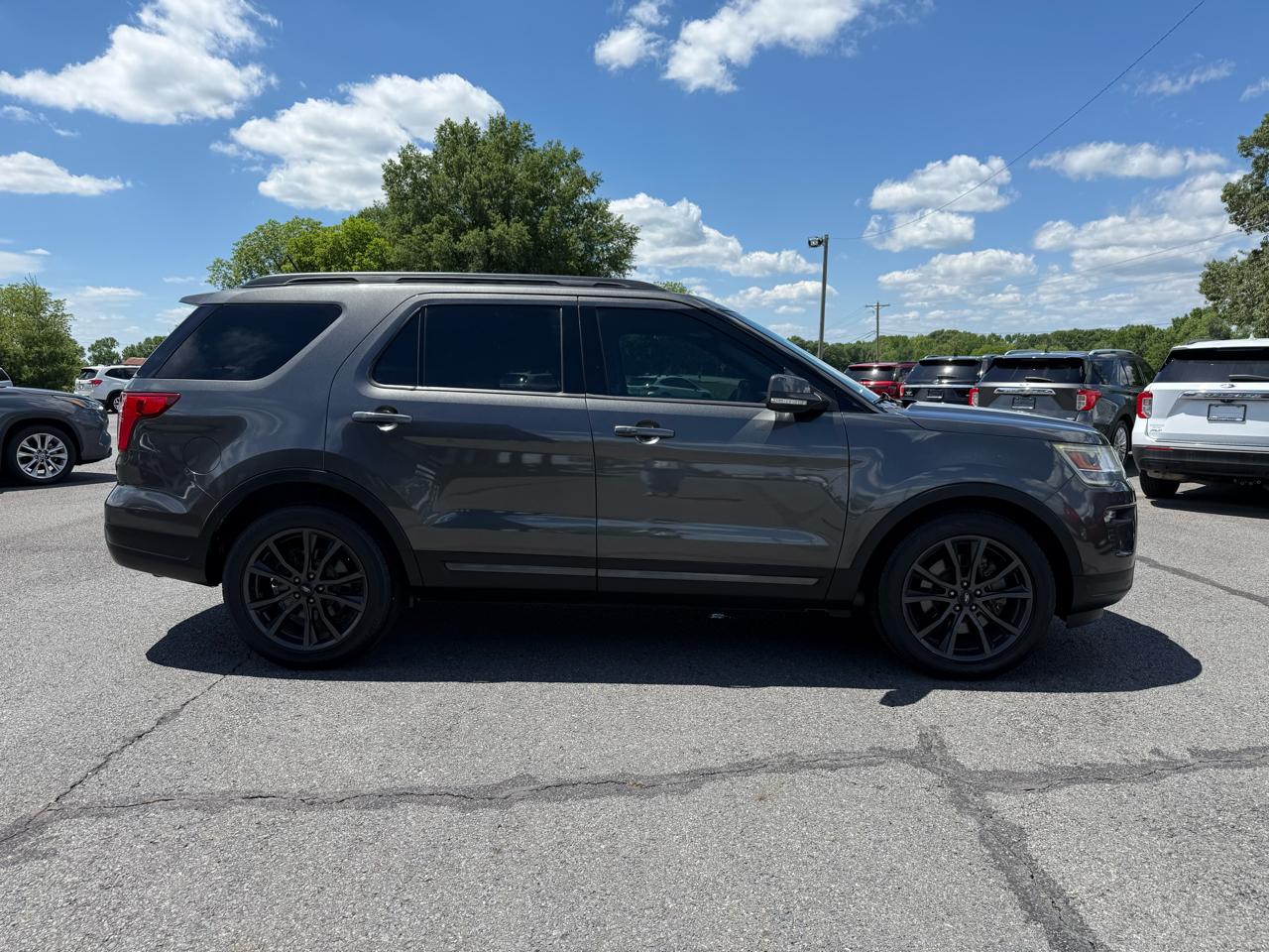 Ford Explorer XLT FWD 2018
