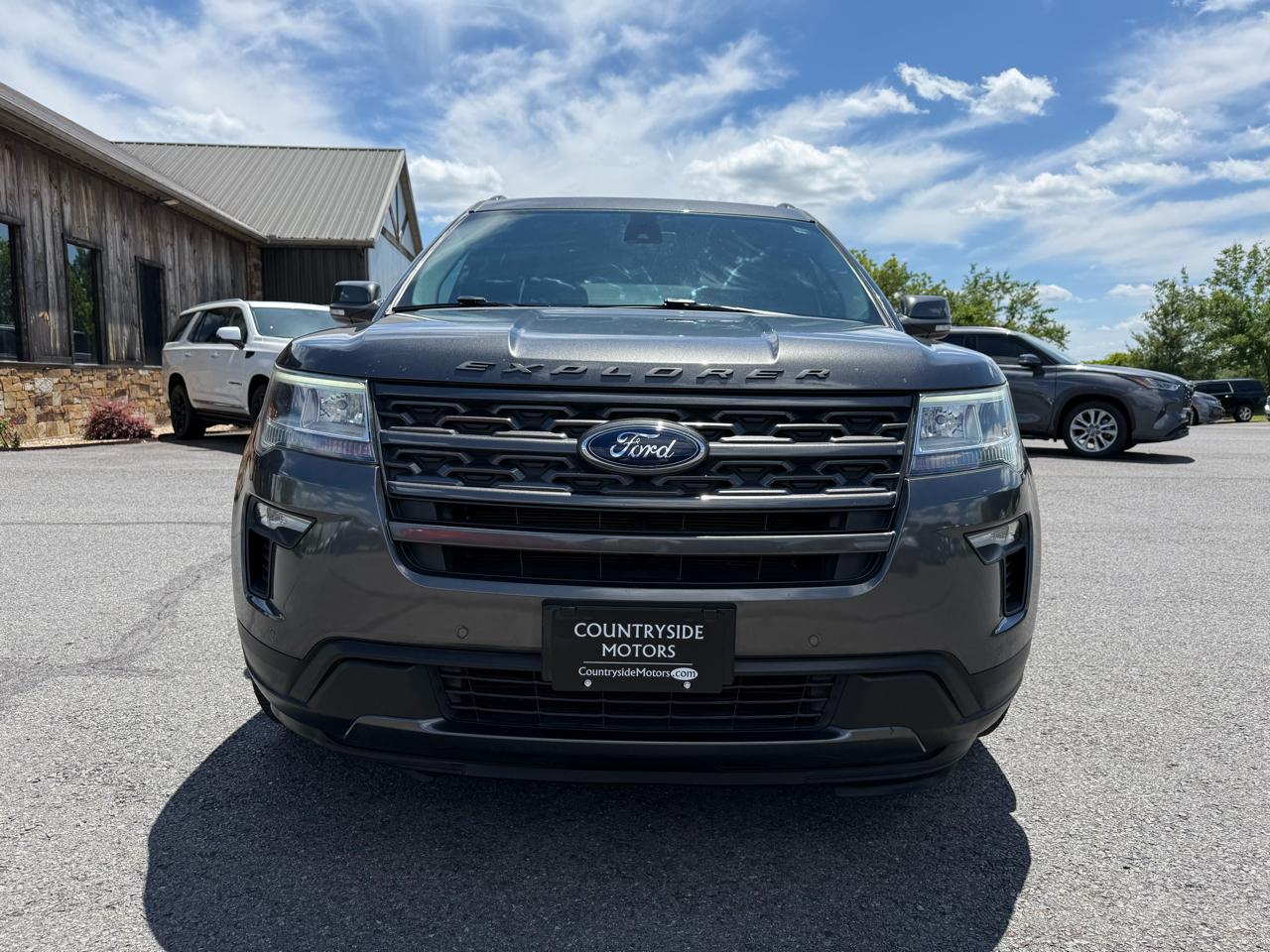 Ford Explorer XLT FWD 2018