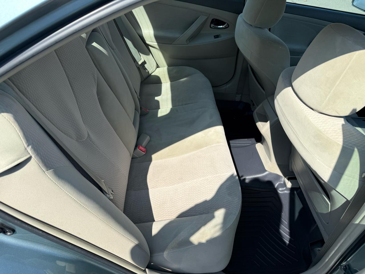 Toyota Camry LE 2011