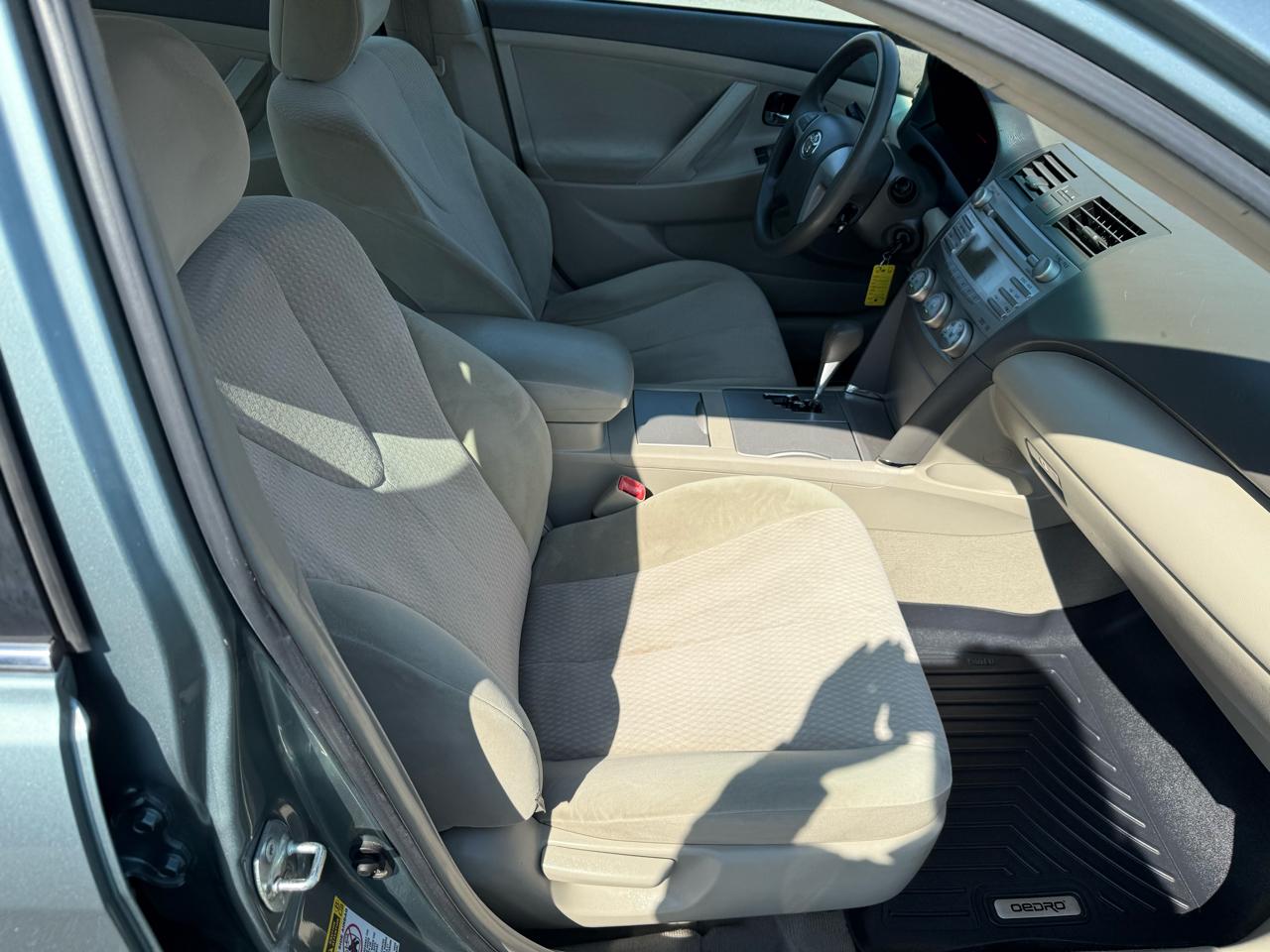 Toyota Camry LE 2011