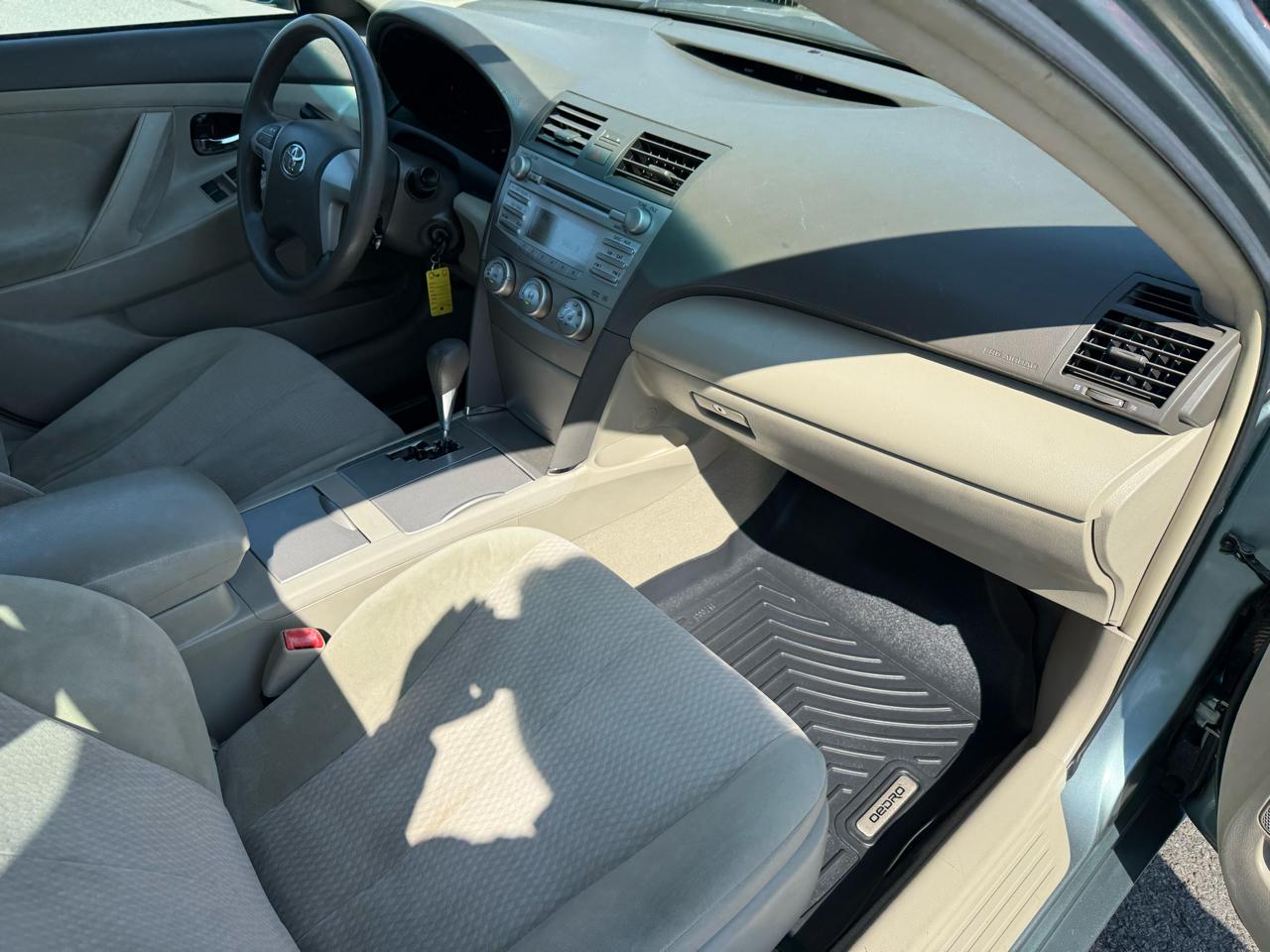 Toyota Camry LE 2011