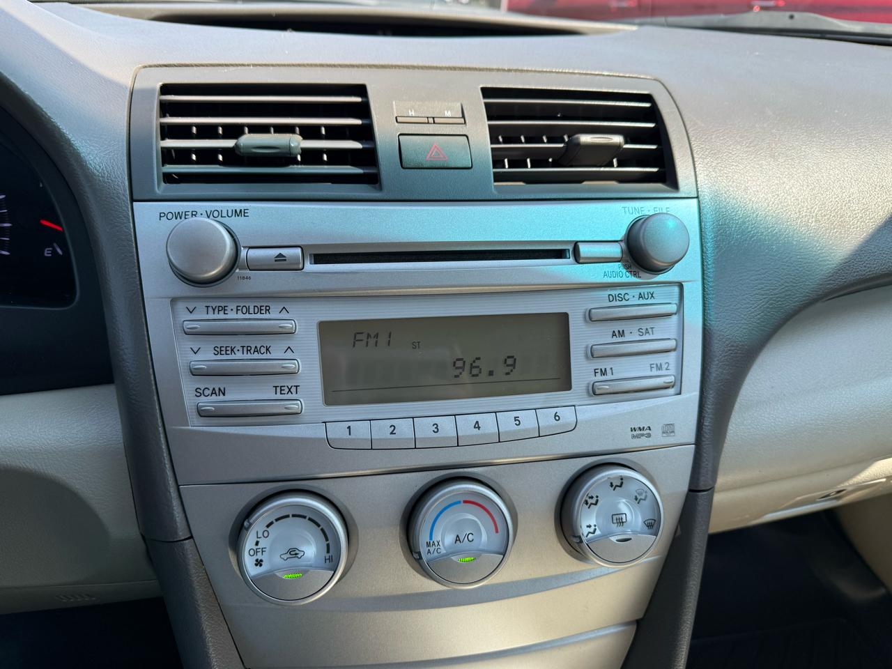 Toyota Camry LE 2011