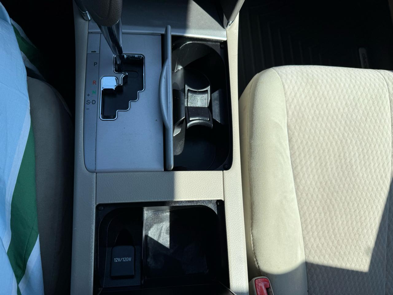 Toyota Camry LE 2011