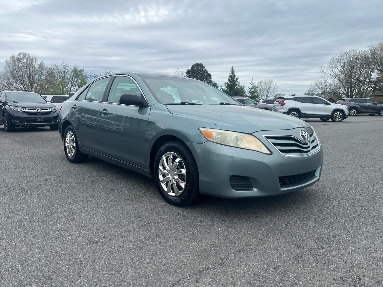 Toyota Camry LE 2011