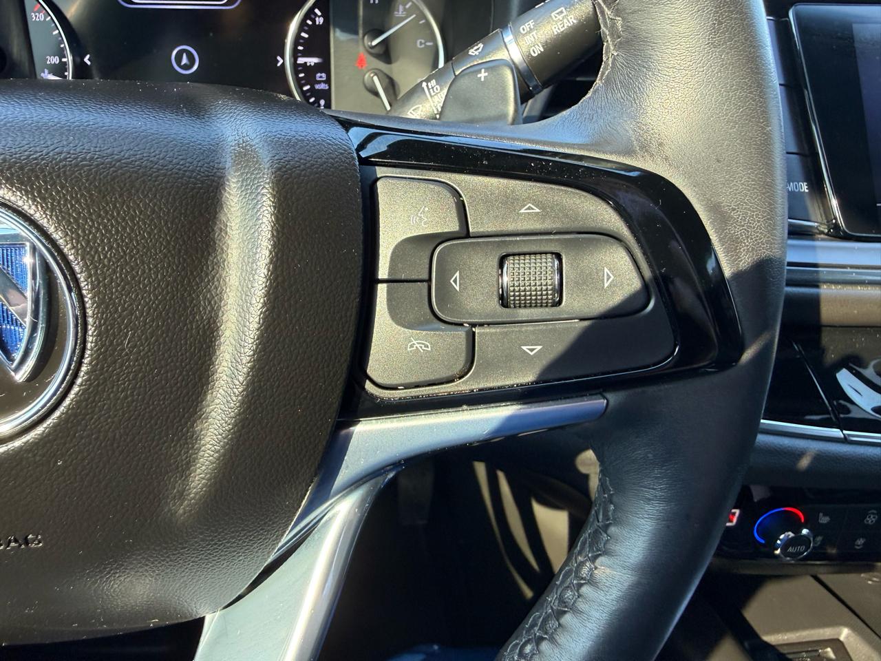 Buick Enclave Avenir FWD 2024