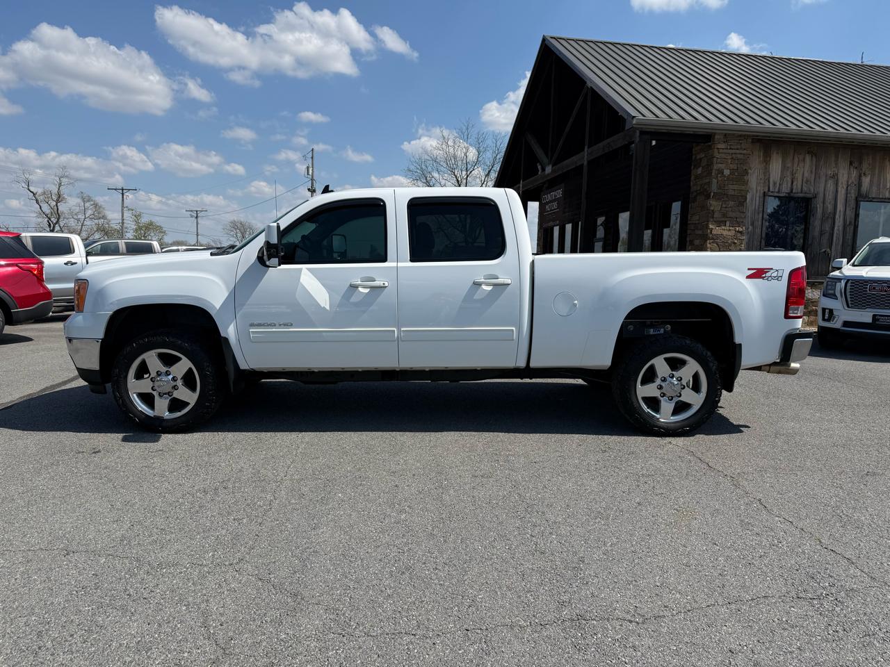 GMC Sierra 2500HD SLT Crew Cab 4WD 2013
