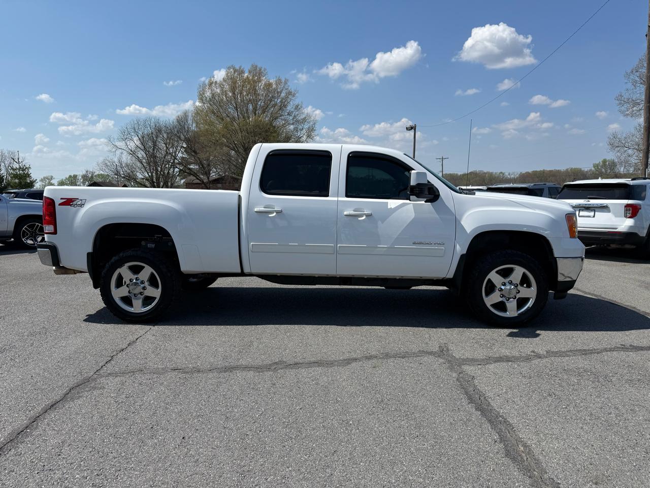 GMC Sierra 2500HD SLT Crew Cab 4WD 2013