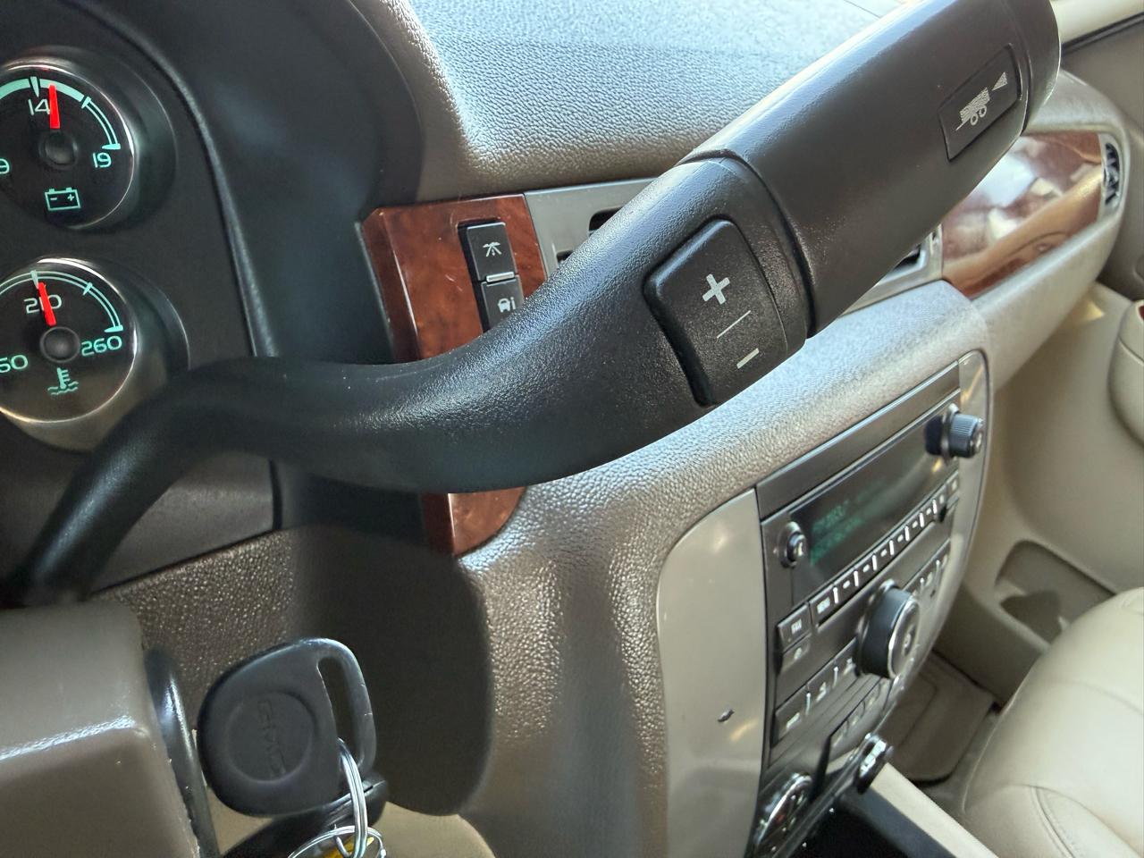 GMC Sierra 2500HD SLT Crew Cab 4WD 2013