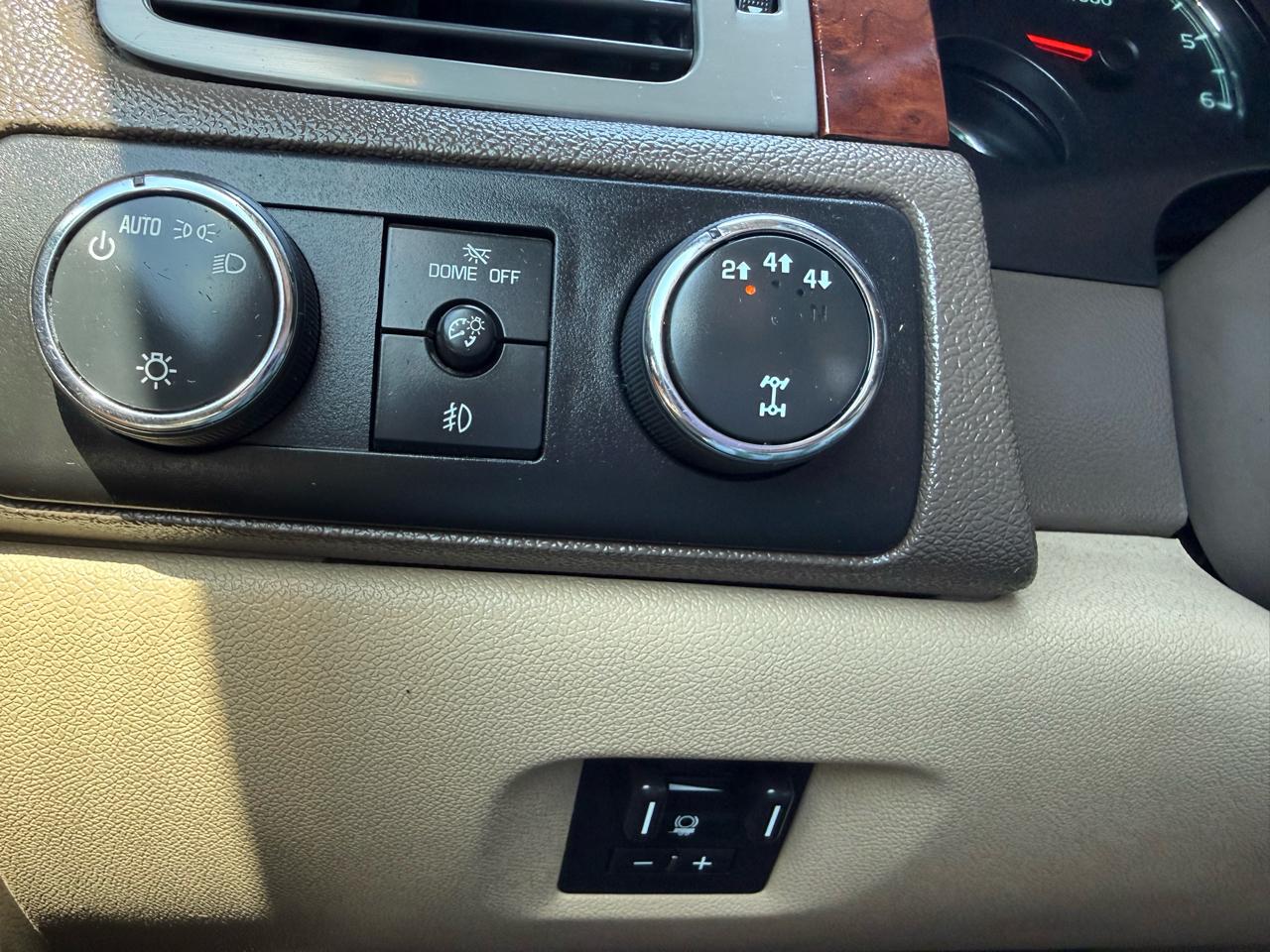 GMC Sierra 2500HD SLT Crew Cab 4WD 2013