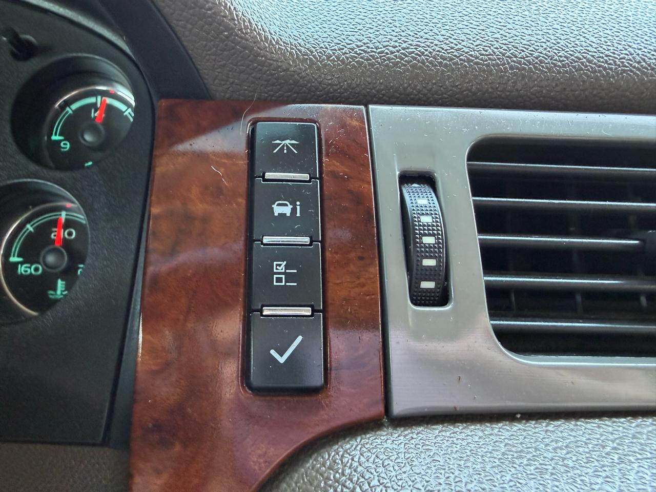 GMC Sierra 2500HD SLT Crew Cab 4WD 2013