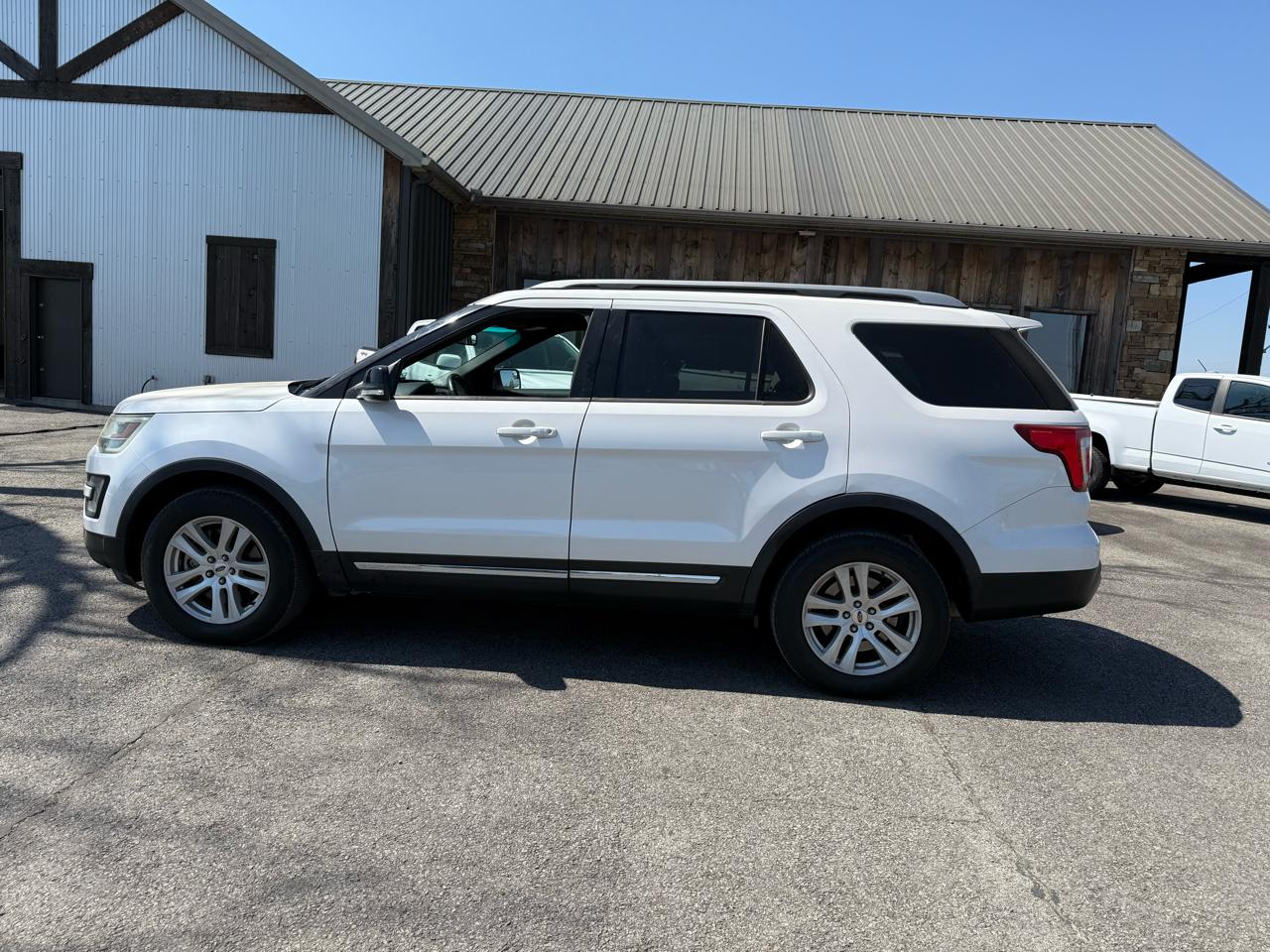 Ford Explorer XLT 4WD 2016