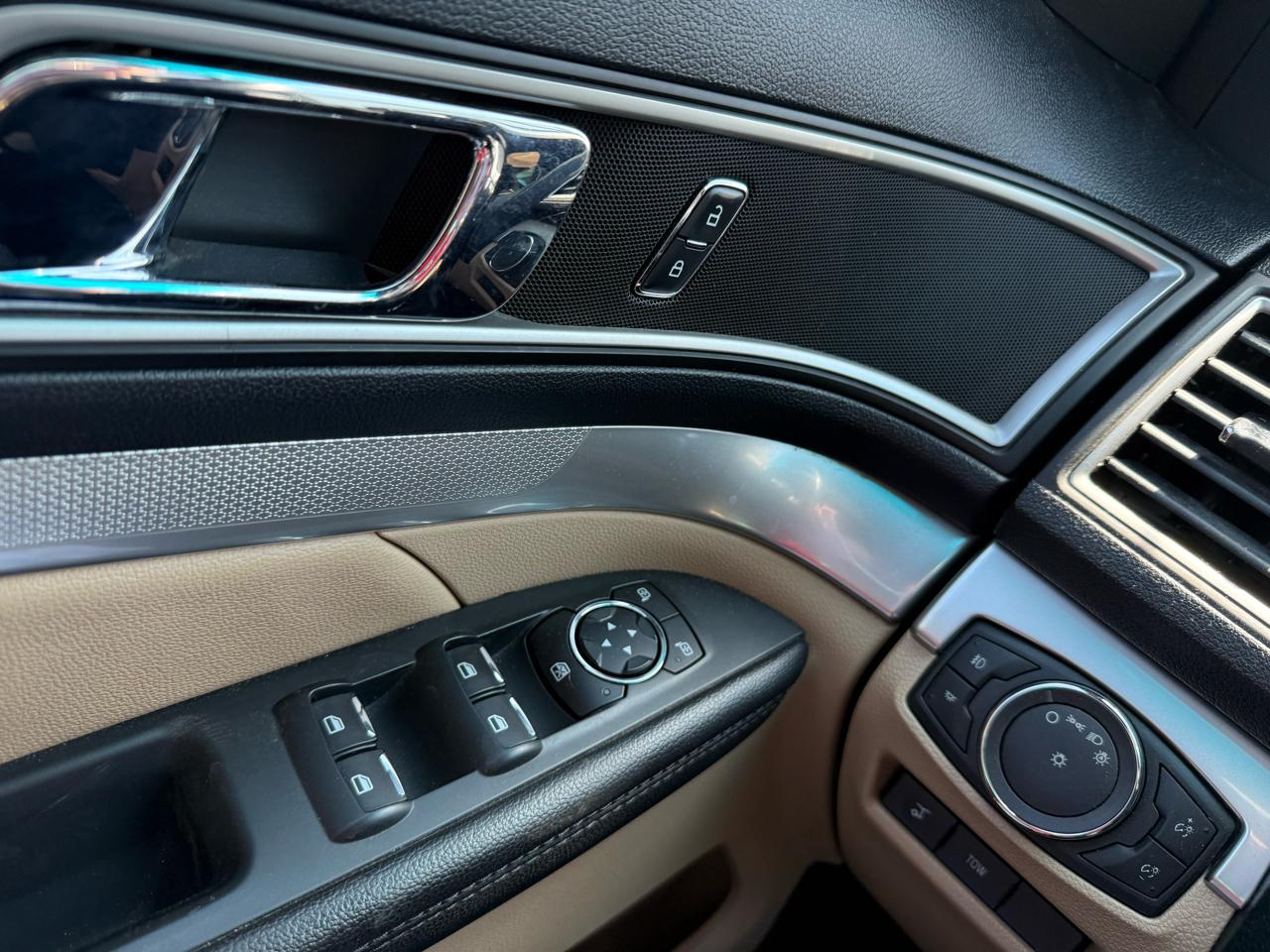 Ford Explorer XLT 4WD 2016