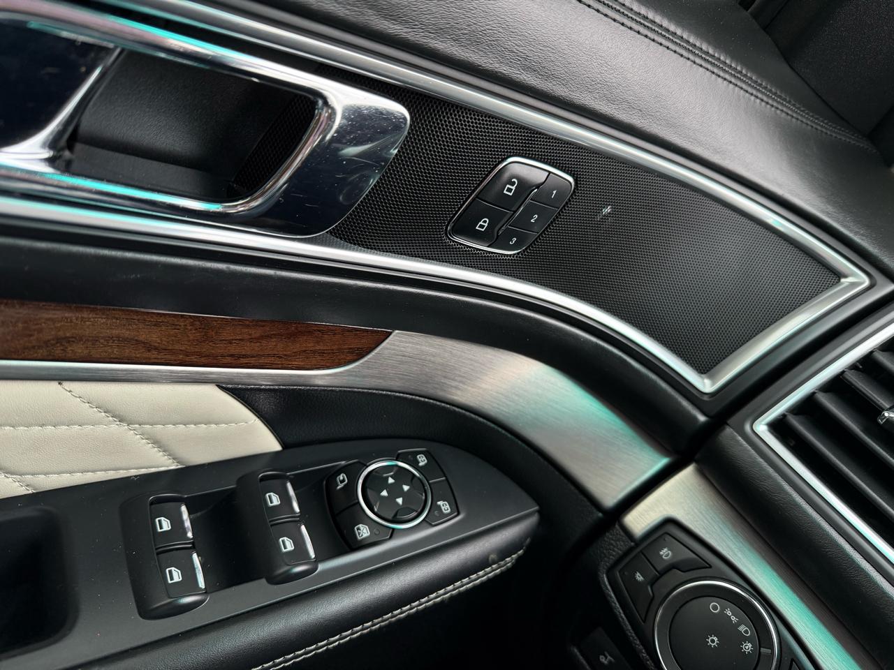 Ford Explorer Platinum AWD 2016