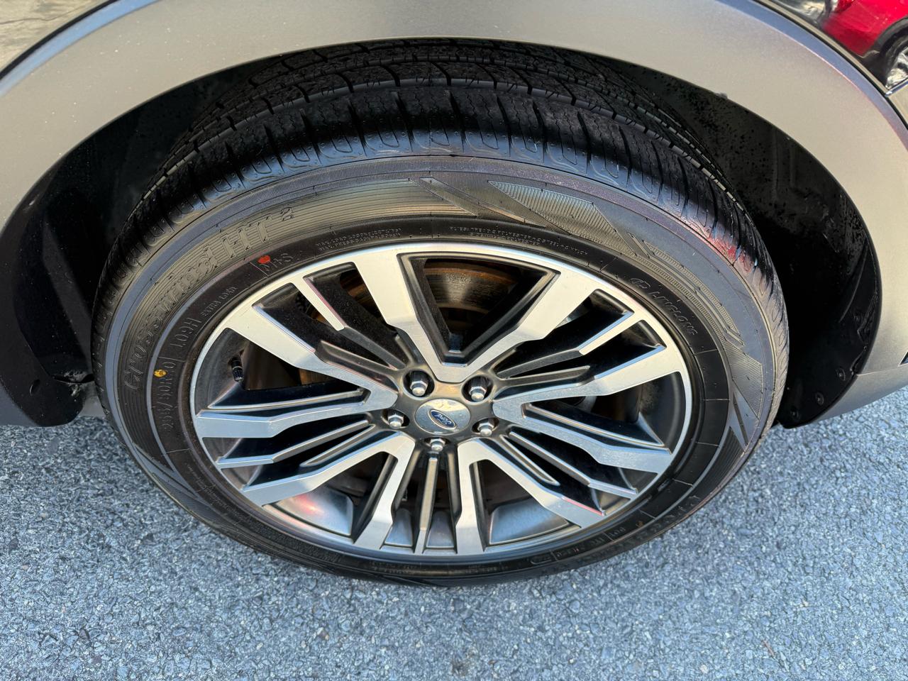 Ford Explorer Platinum AWD 2016