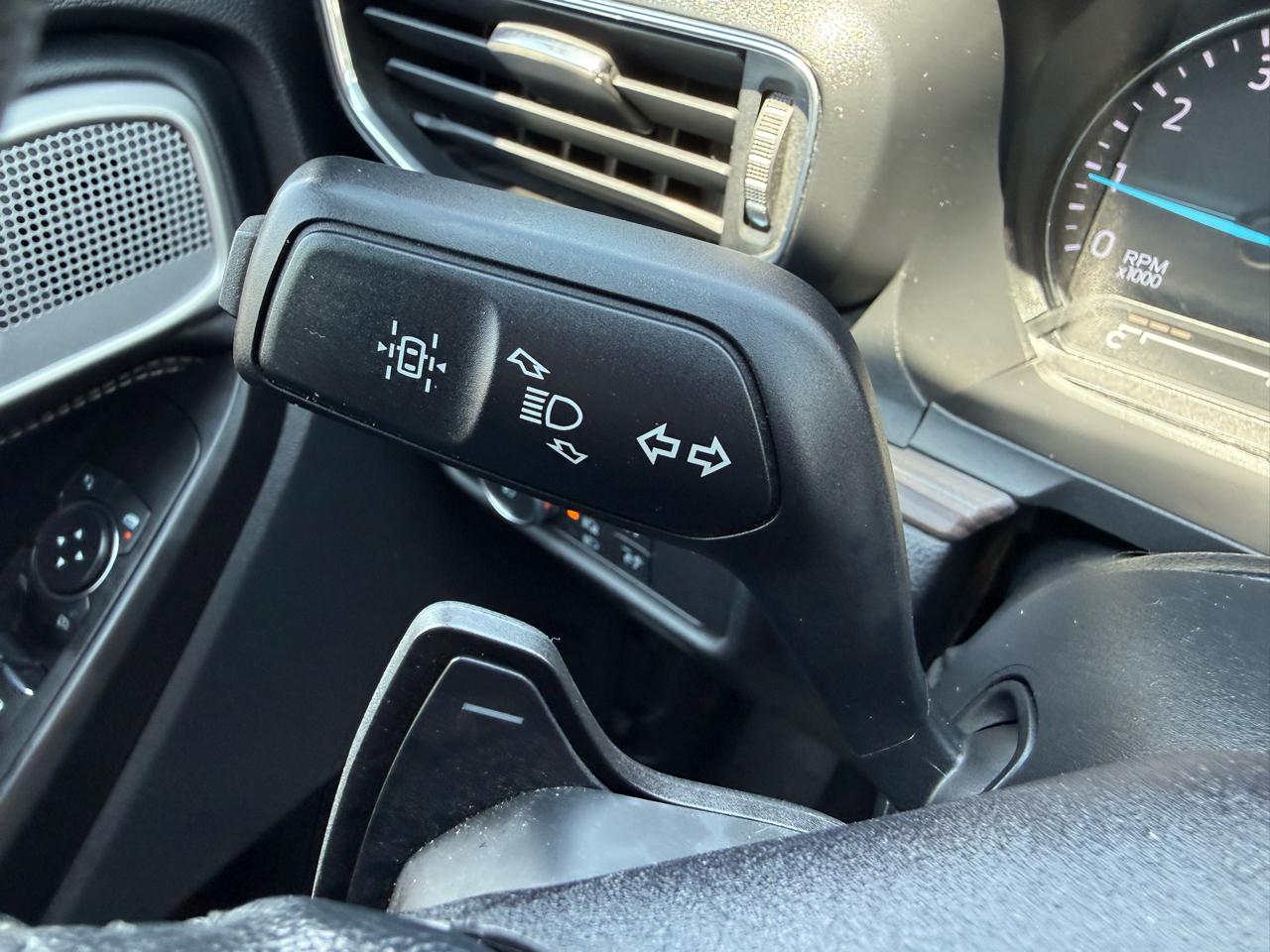 Ford Explorer Limited 2020