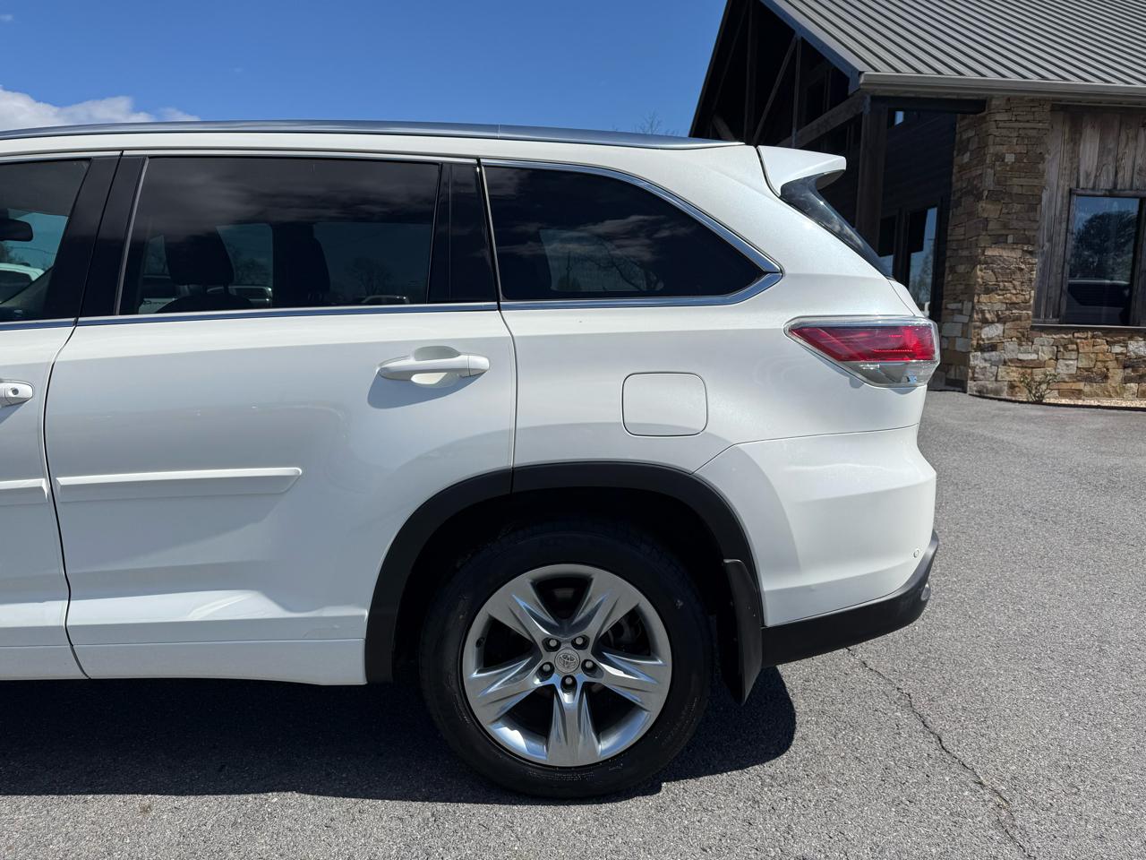 Toyota Highlander Limited AWD V6 2015