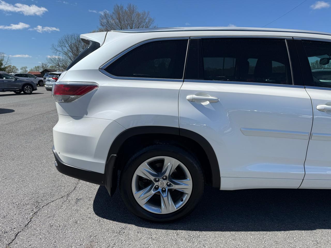 Toyota Highlander Limited AWD V6 2015