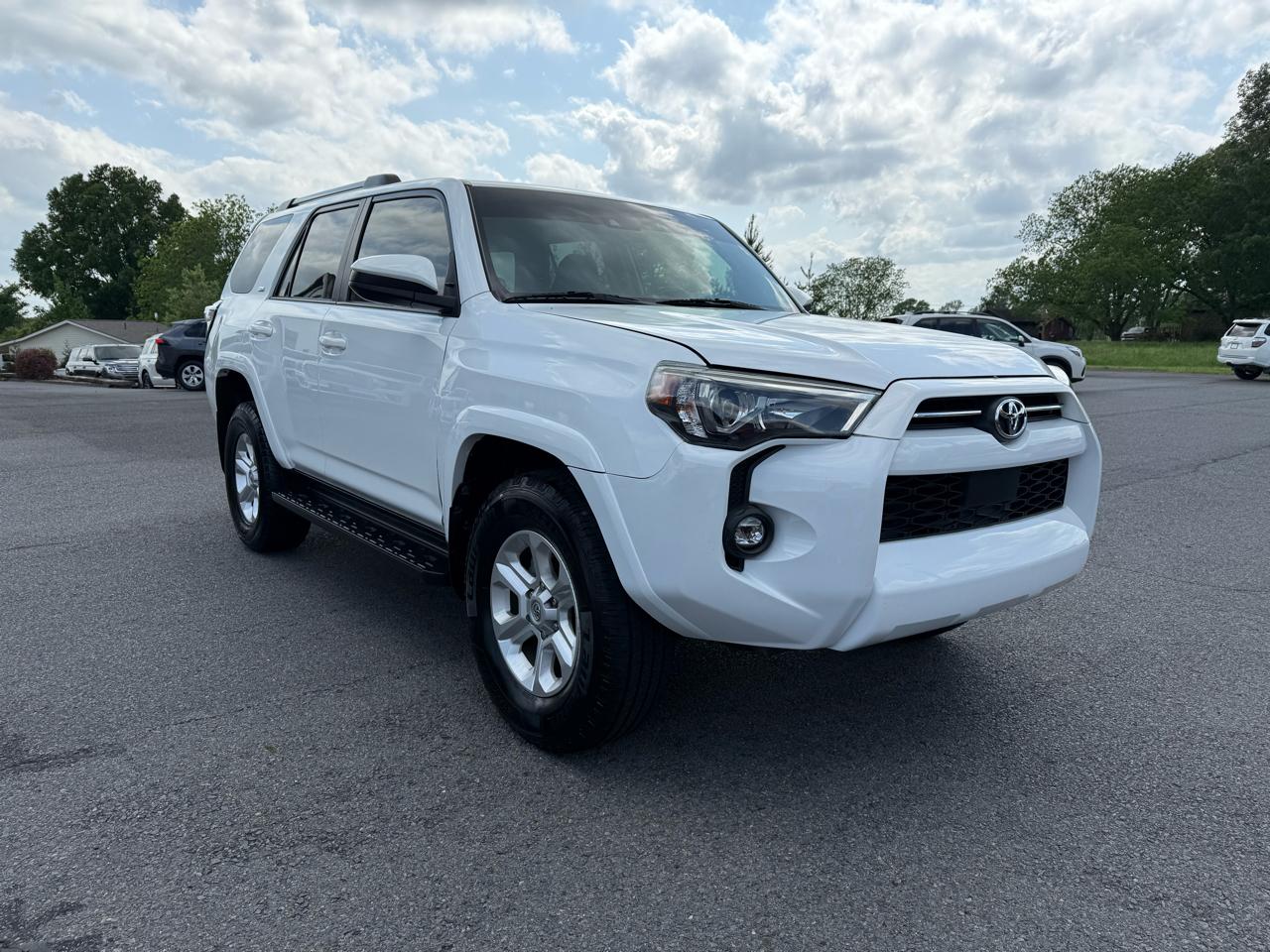 Toyota 4Runner SR5 4WD 2024