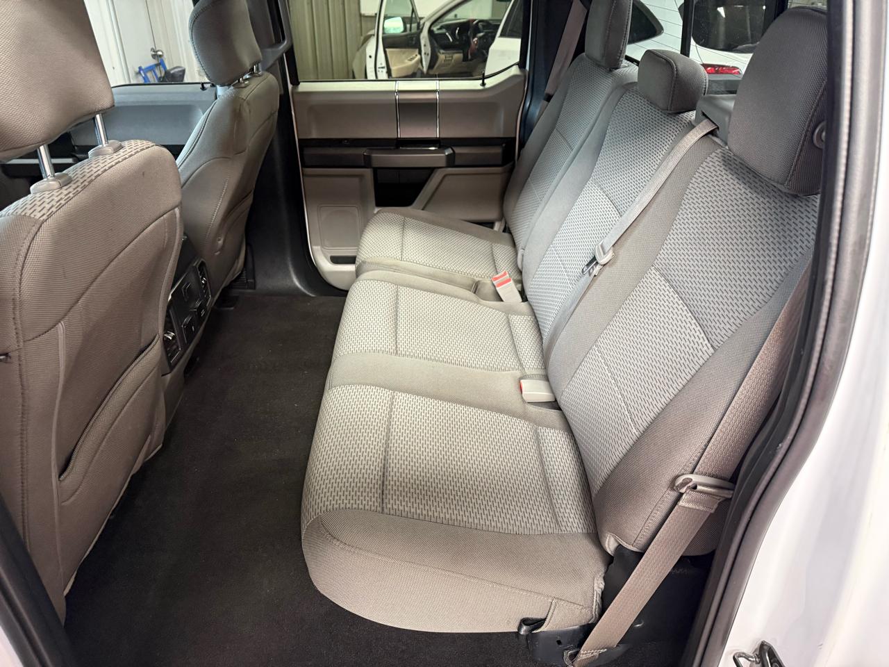 Ford F-150 XLT SuperCrew 4WD 2019