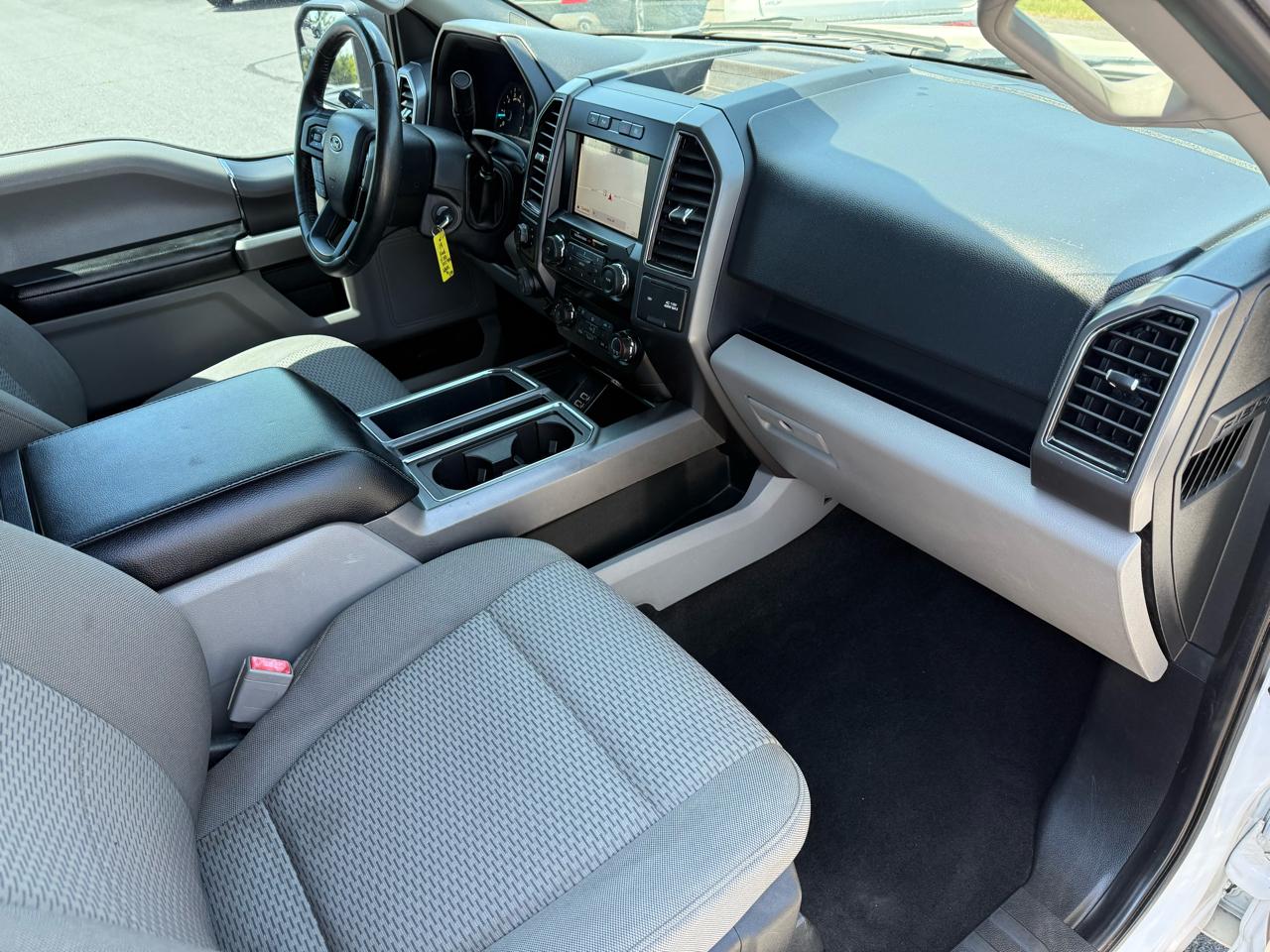 Ford F-150 XLT SuperCrew 4WD 2019