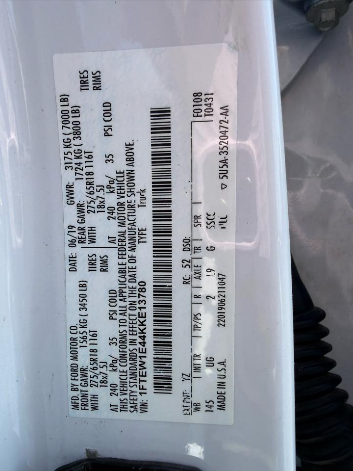 Ford F-150 XLT SuperCrew 4WD 2019