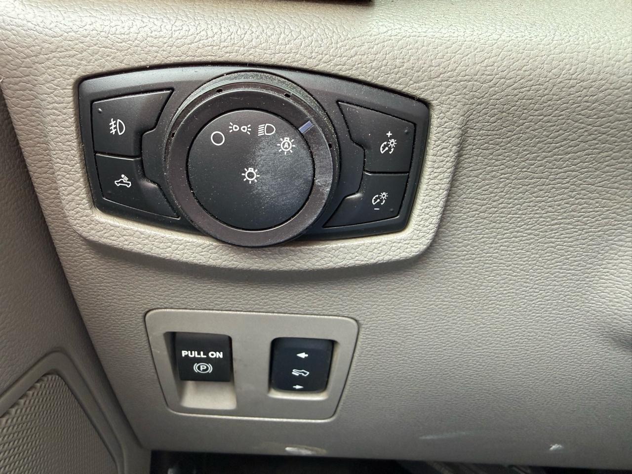 Ford F-150 XLT SuperCab 4WD 2018