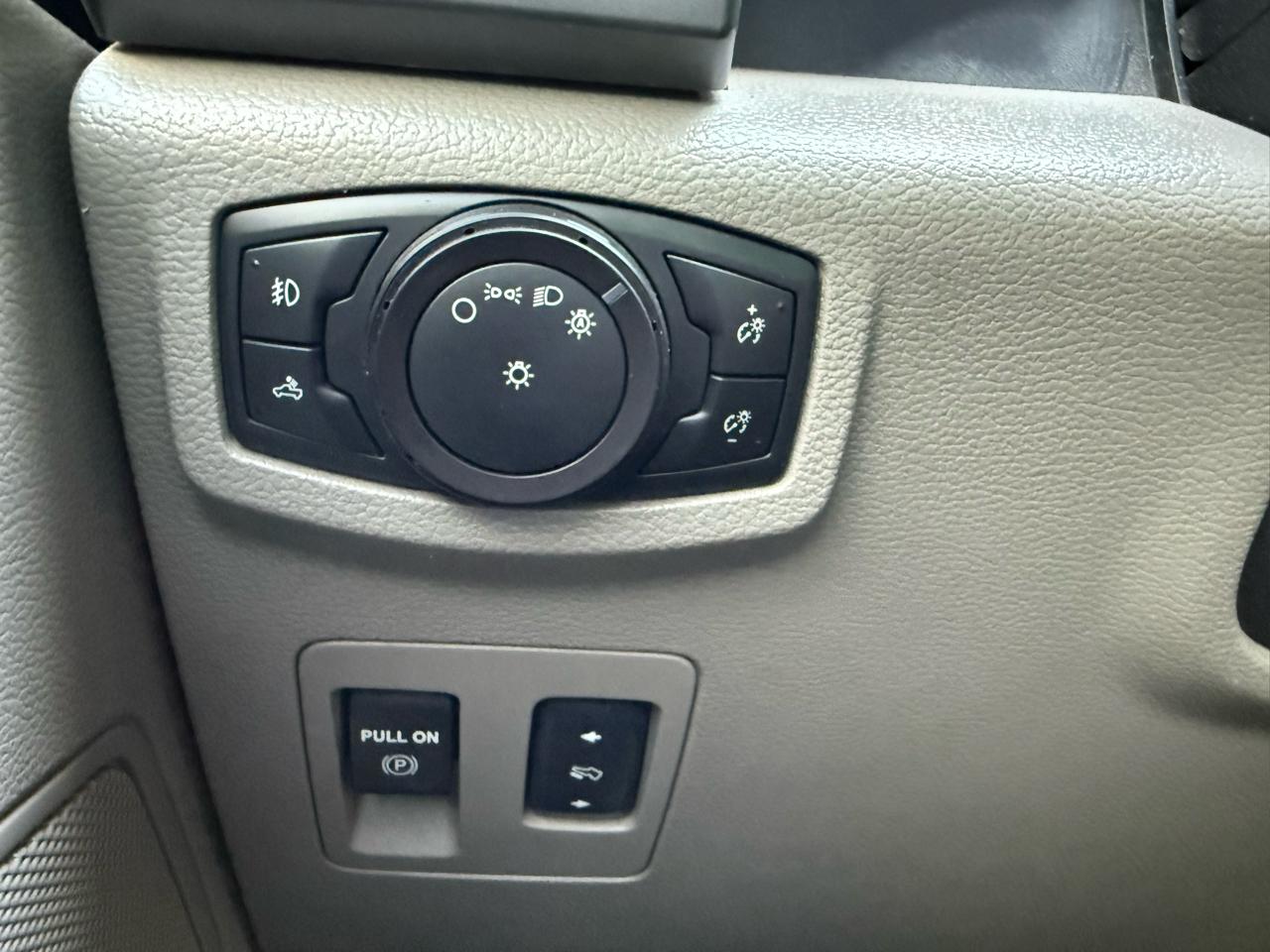 Ford F-150 XLT SuperCab 4WD 2018