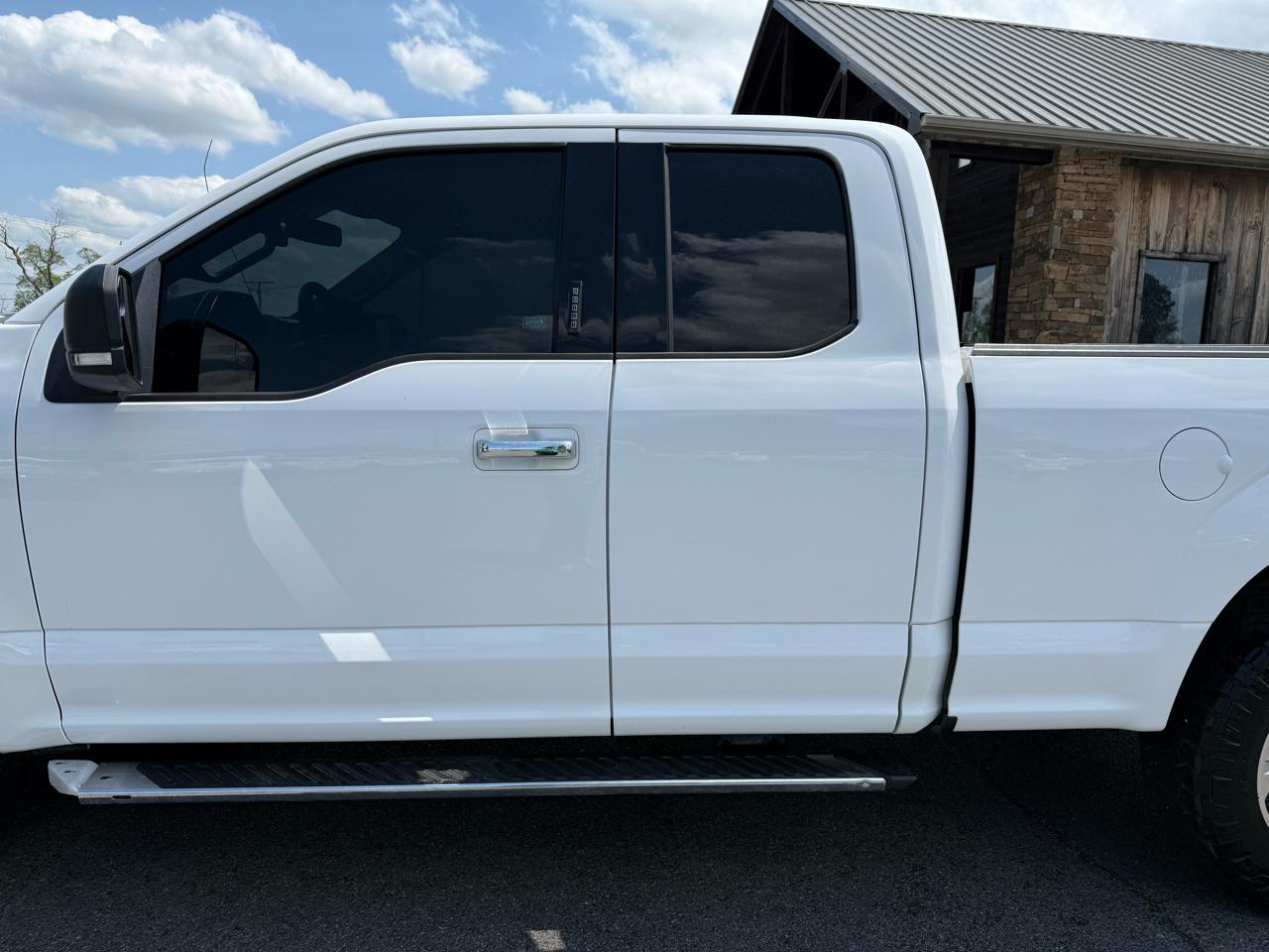 Ford F-150 XLT SuperCab 4WD 2018