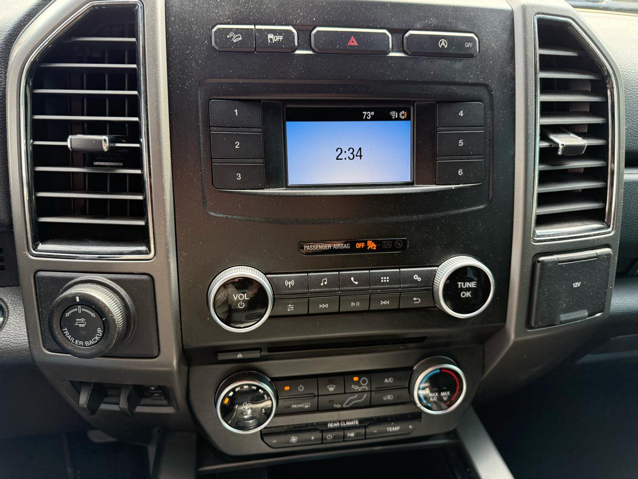 Ford Expedition XLT 4WD 2018