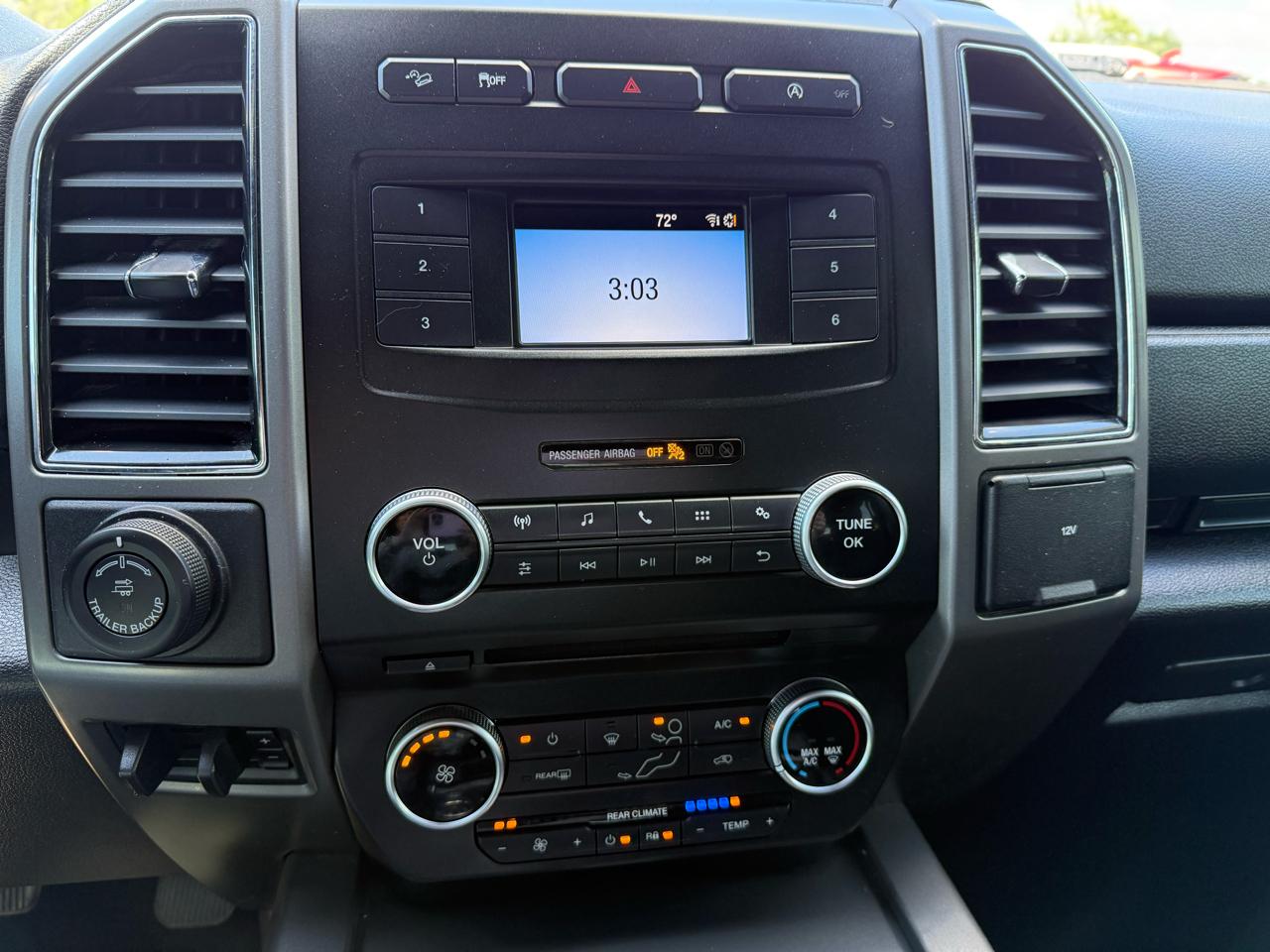 Ford Expedition XLT 4WD 2018