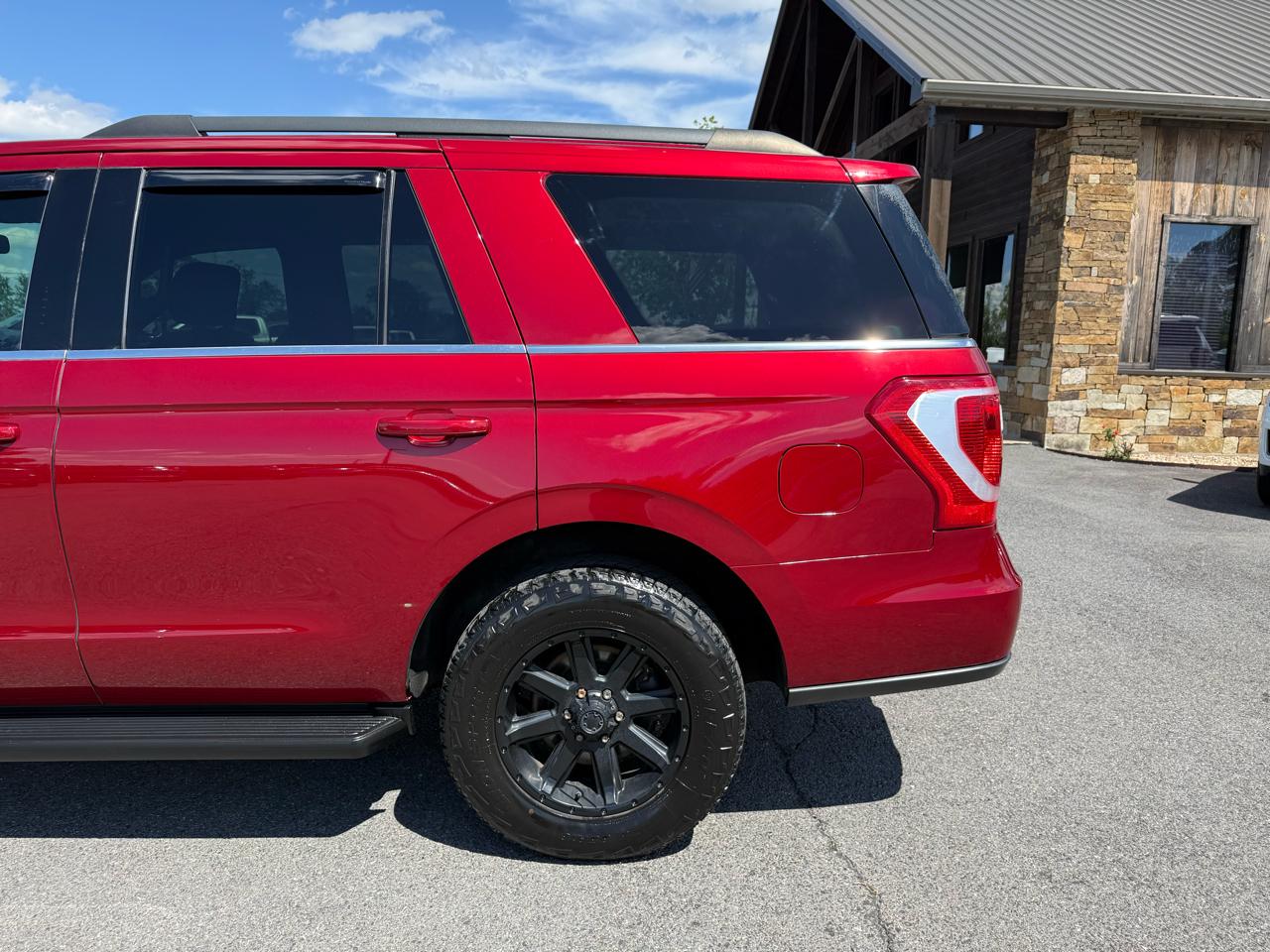 Ford Expedition XLT 4WD 2018