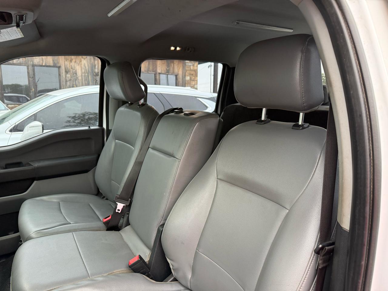 Ford F-250 SD XL Crew Cab 4WD 2023