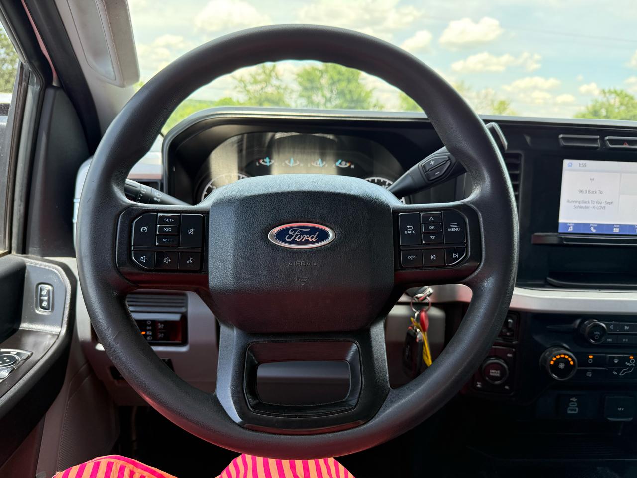 Ford F-250 SD XL Crew Cab 4WD 2023