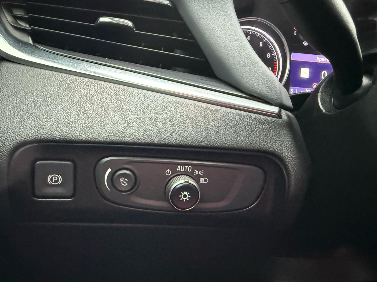 Buick Enclave Essence FWD 2021