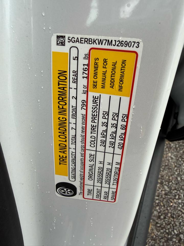 Buick Enclave Essence FWD 2021