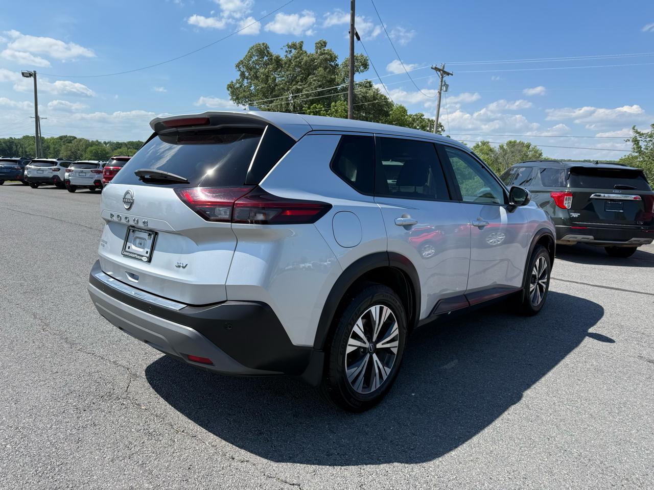 Nissan Rogue SV 2022