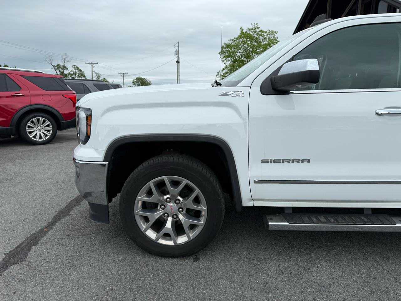 GMC Sierra 1500 SLT Crew Cab 4WD 2018
