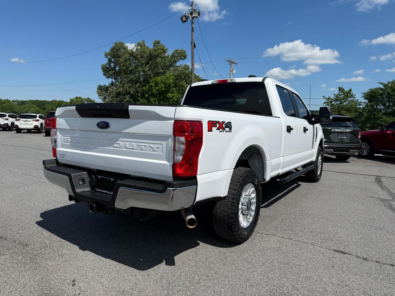 Ford F-250 SD XL Crew Cab 4WD 2022