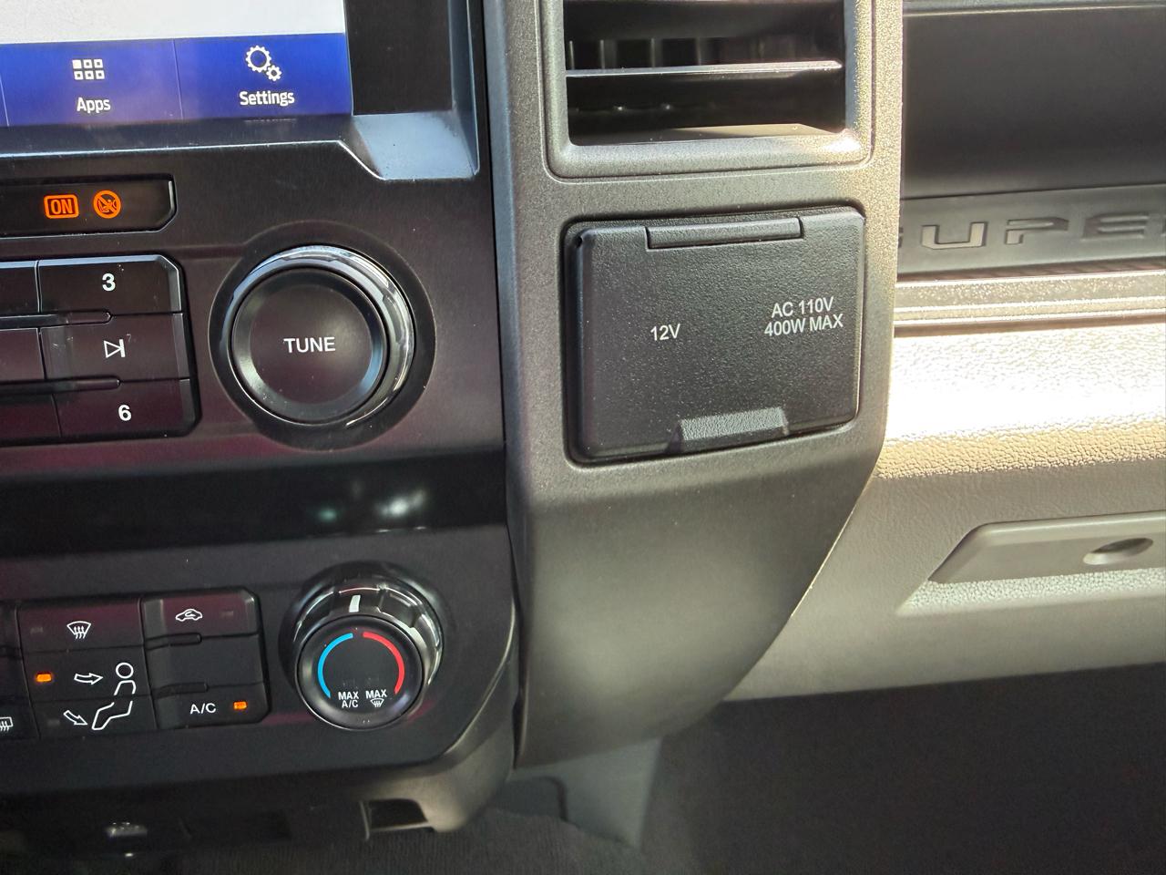 Ford F-250 SD XL Crew Cab 4WD 2022