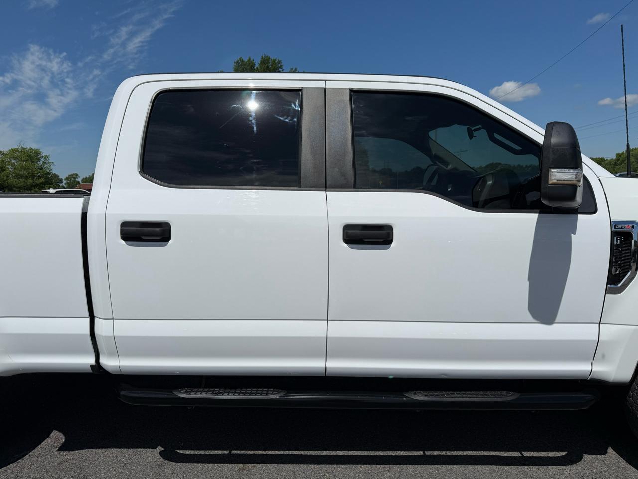 Ford F-250 SD XL Crew Cab 4WD 2022