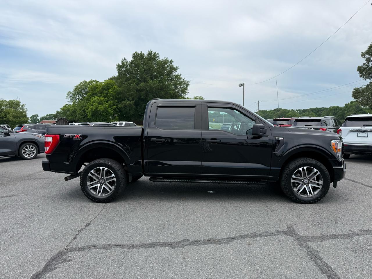 Ford F-150  2021